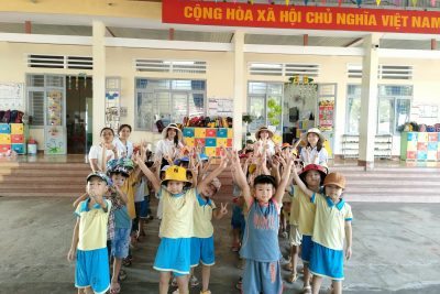 Trường Mầm non Bông Sen tổ chức hoạt động trải nghiệm  “Tham quan trường Tiểu học”